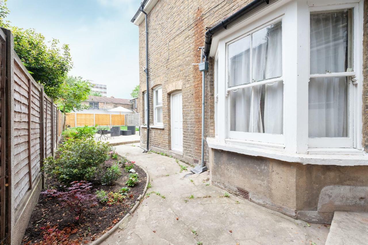 Clova House London Exterior photo